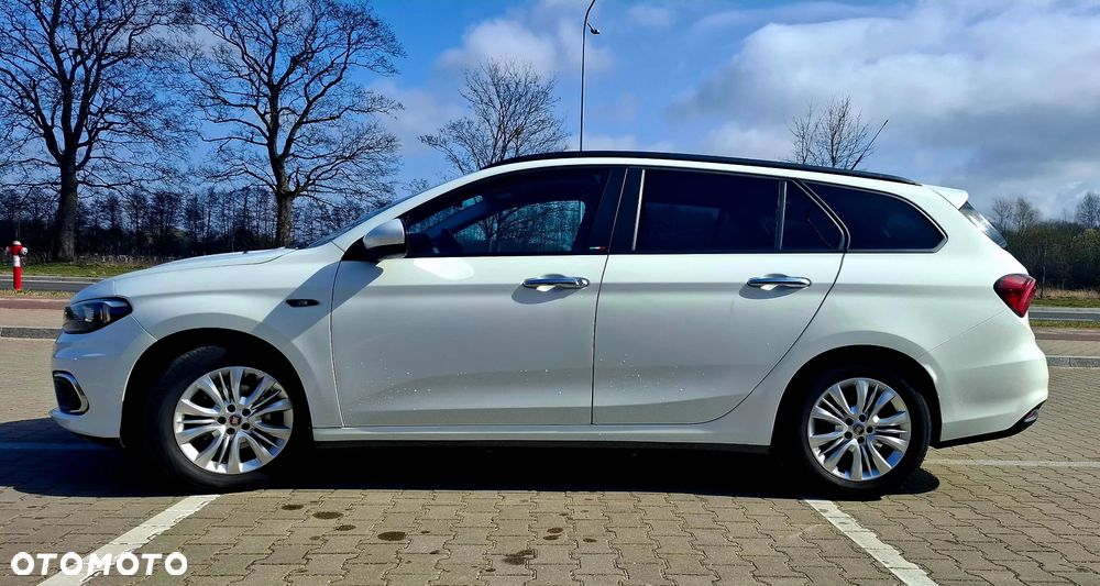 Fiat Tipo 1.4 T-Jet 16v Easy - 2