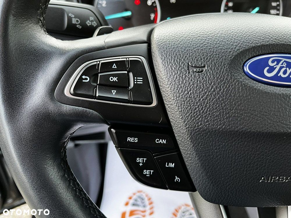 Ford EcoSport - 18