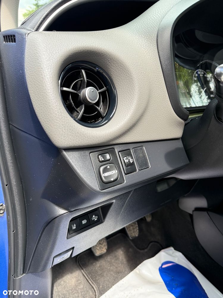 Toyota Yaris 1.5 Active - 13