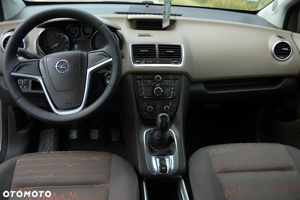 Opel Meriva - 23