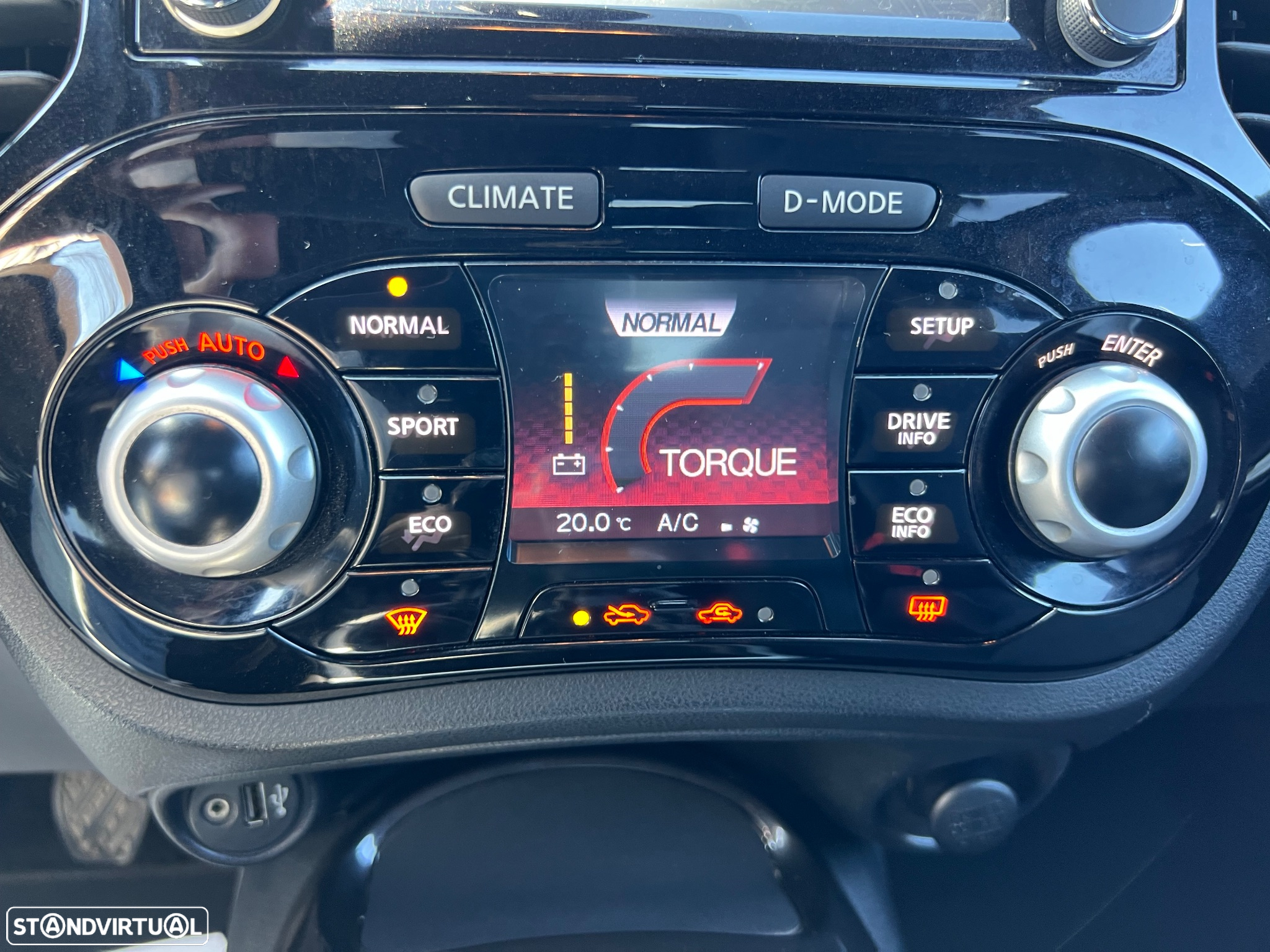 Nissan Juke 1.2 DIG-T Acenta Connect - 44