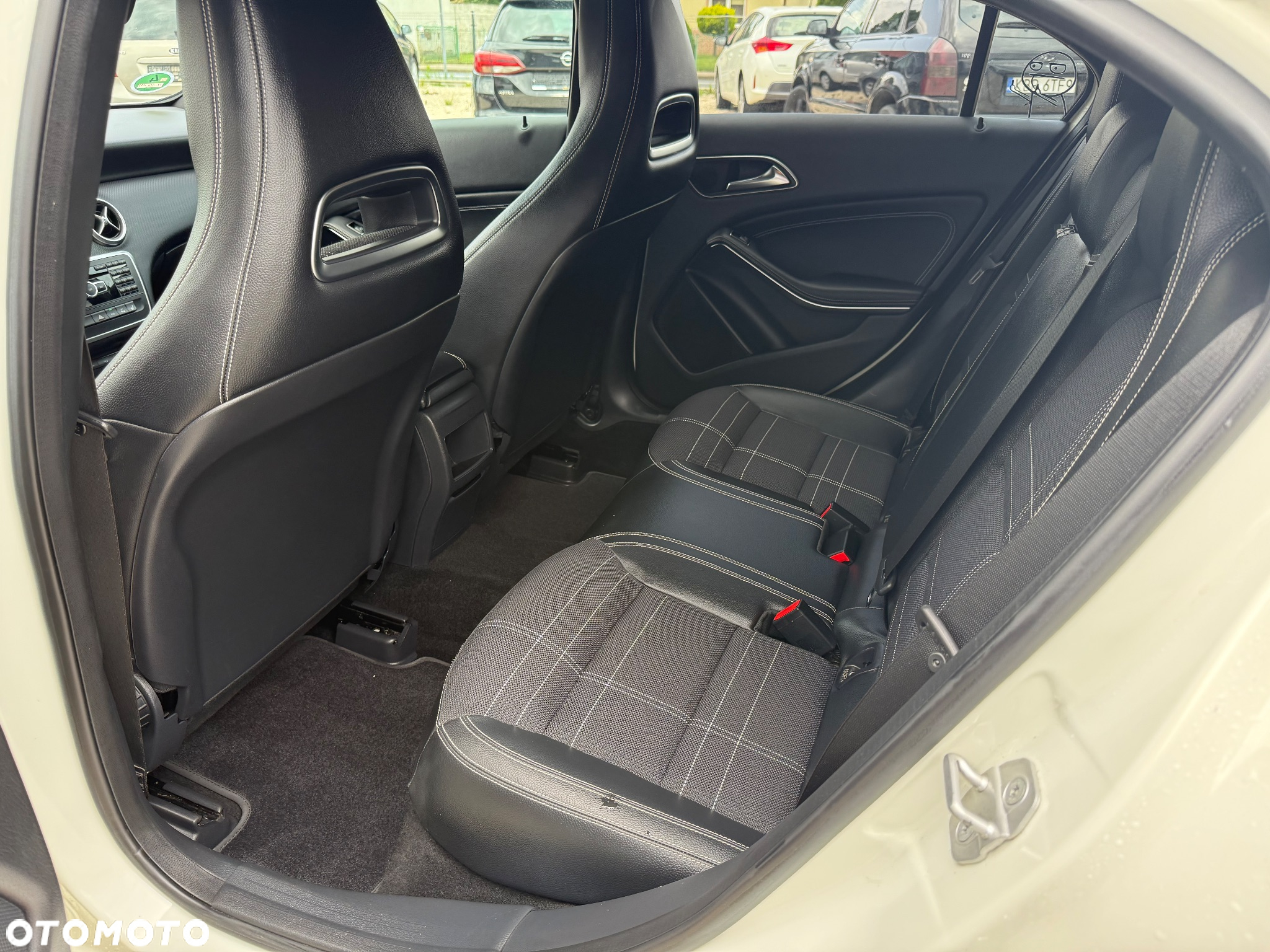 Mercedes-Benz Klasa A 200 (BlueEFFICIENCY) Urban - 9