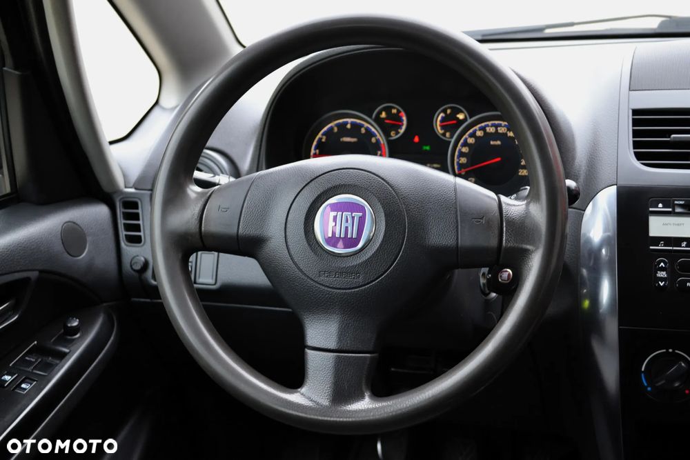 Fiat Sedici 1.6 16V 4x4 Dynamic - 23