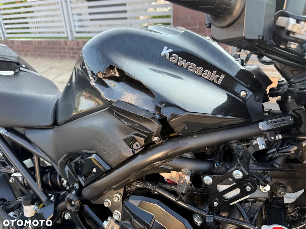 Kawasaki Z 900 - 22