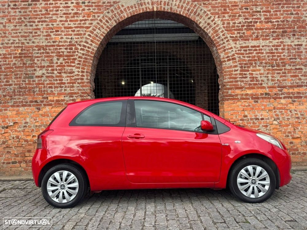 Toyota Yaris 1.4 D-4D AC - 9