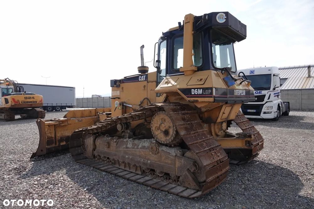 Caterpillar D6M LGP / SPYCHARKA GĄSIENNICOWA / 2006 ROK - 4