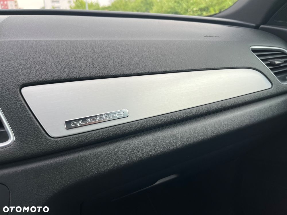 Audi Q3 2.0 TDI Quattro S tronic - 27