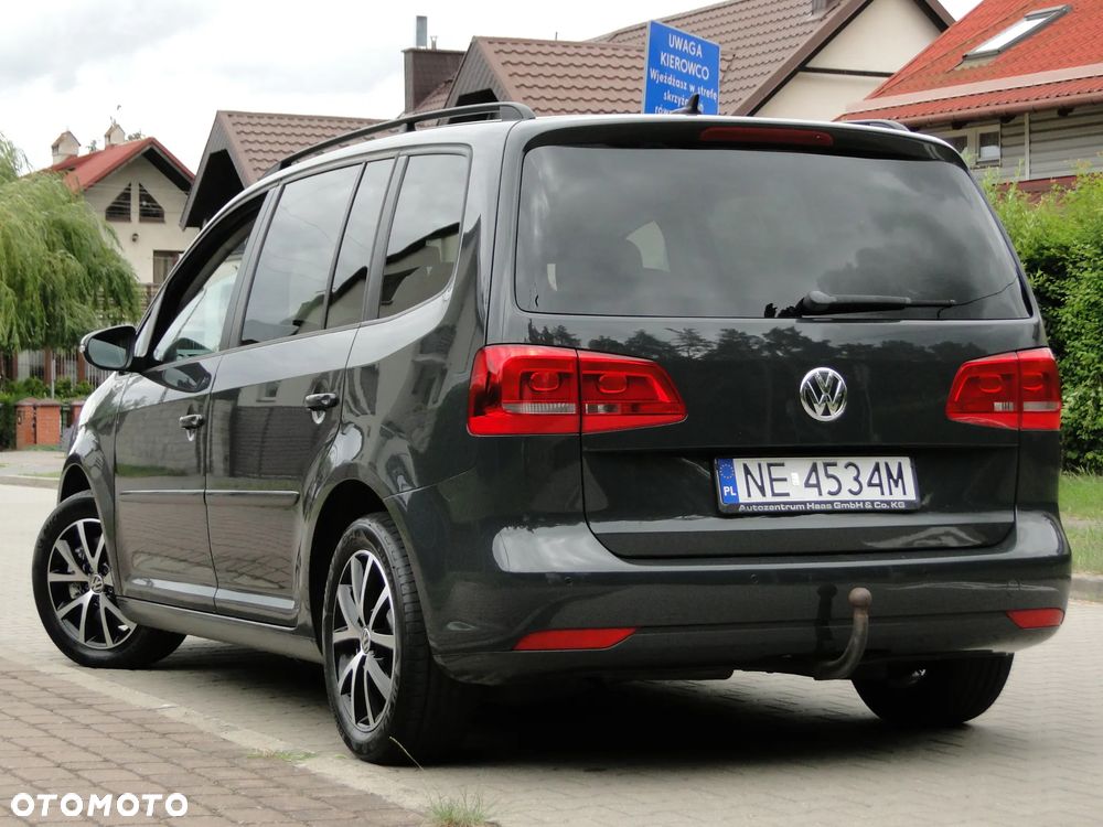 Volkswagen Touran 2.0 TDI DPF BlueMotion Technology Highline - 4