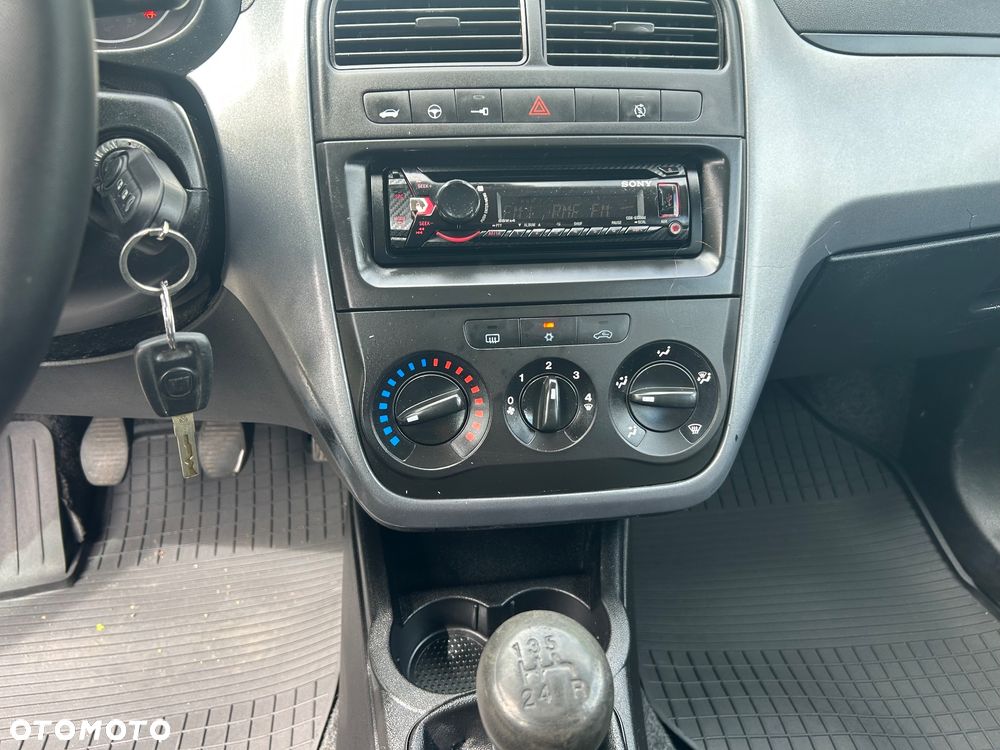 Fiat Grande Punto 1.2 8V - 11