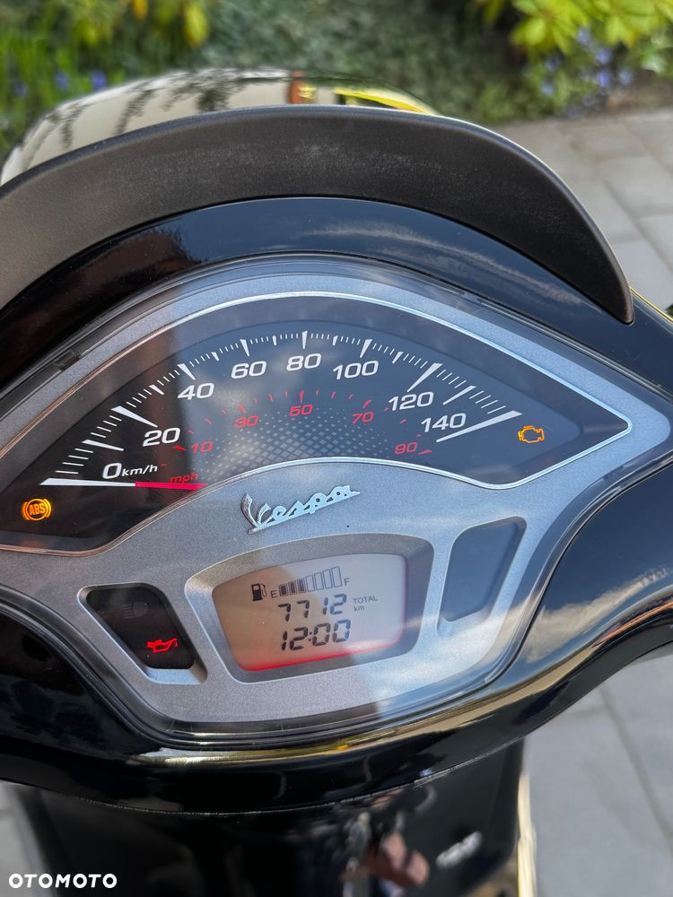 Piaggio Vespa - 7
