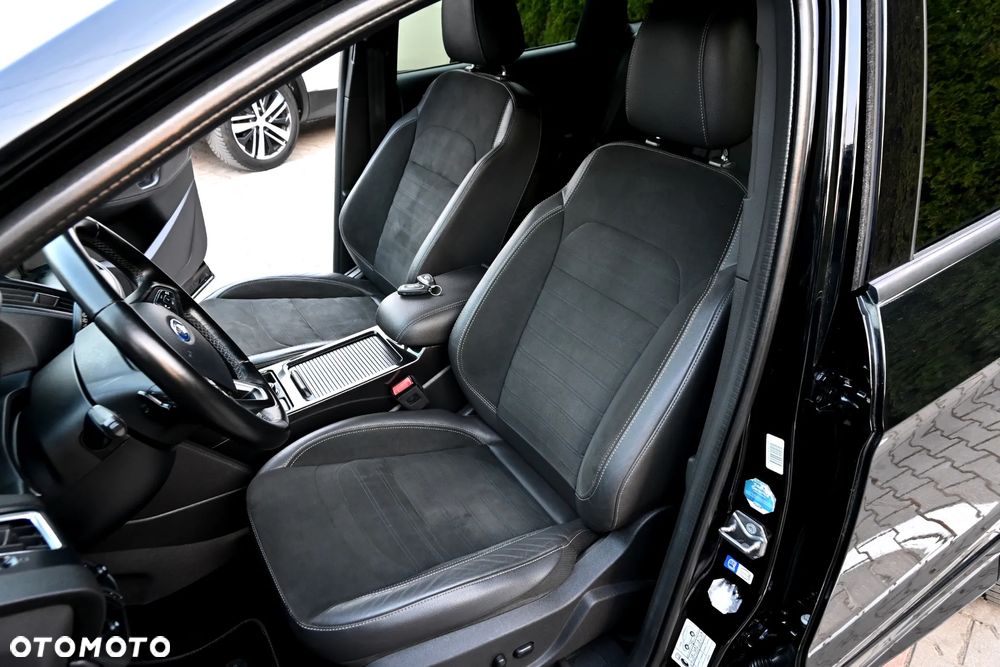 Ford Kuga 2.0 TDCi AWD ST-Line Black - 37