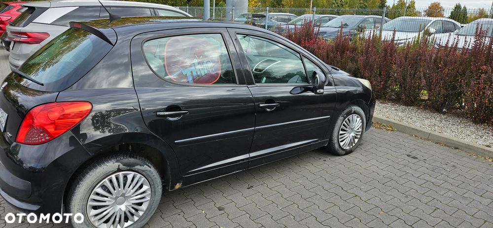 Peugeot 207 1.4 16V Sporty - 11