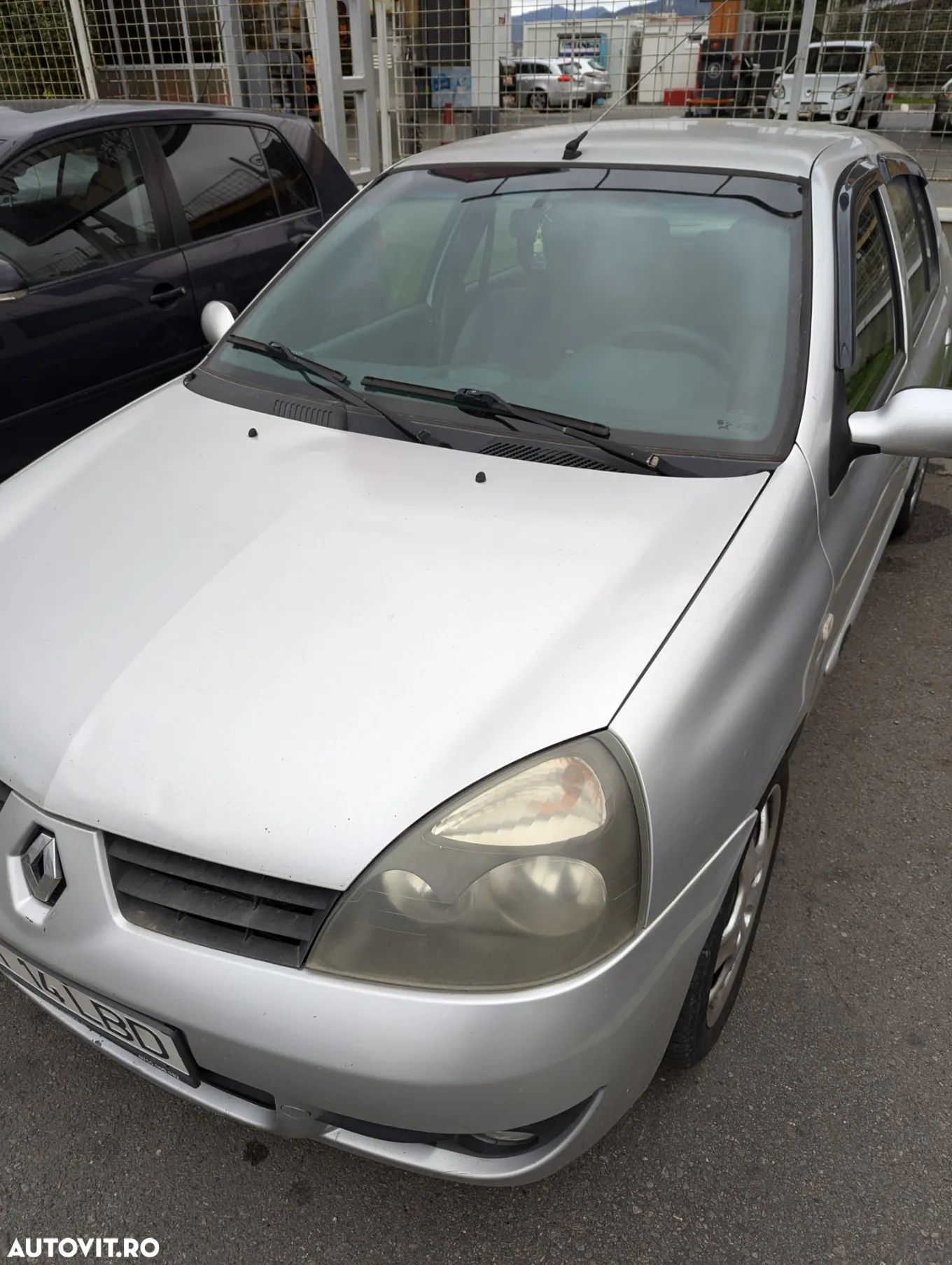 Renault Symbol - 1