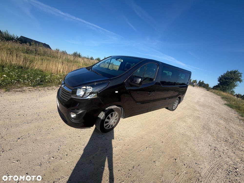 Opel Vivaro L2H1 2.9t Elegance - 1