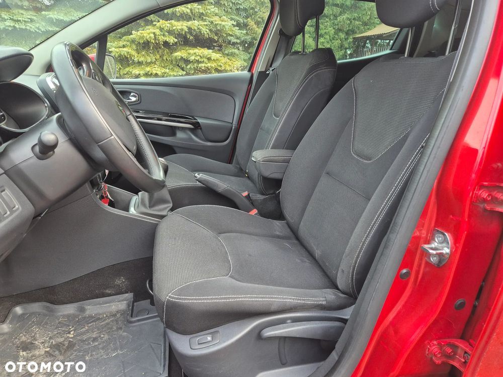 Renault Clio 1.2 16V 75 Experience - 11