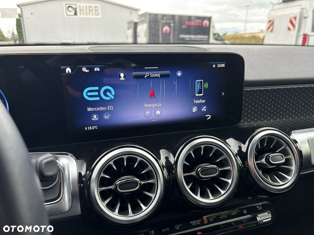 Mercedes-Benz EQB 250 70.5kWh Progressive - 24