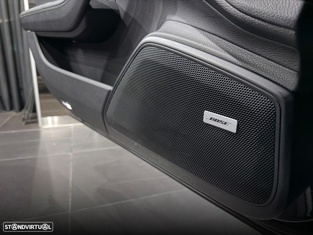 Porsche Panamera Sport Turismo 4 E-Hybrid - 28