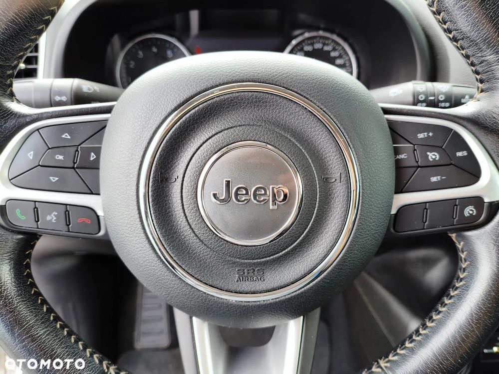 Jeep Renegade 1.4 MultiAir DSG Limited - 29