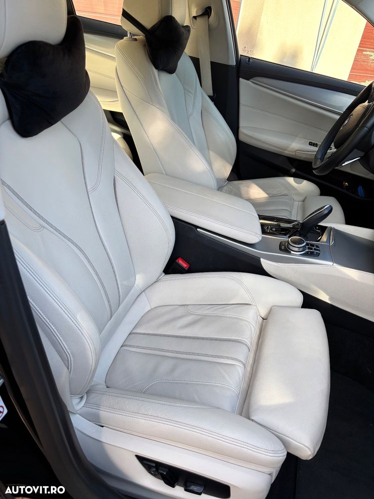BMW Seria 5 540i xDrive AT MHEV - 9