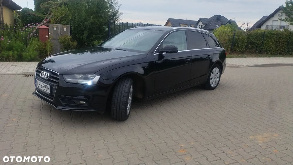 Audi A4 Avant 2.0 TDI DPF clean diesel Ambiente - 13