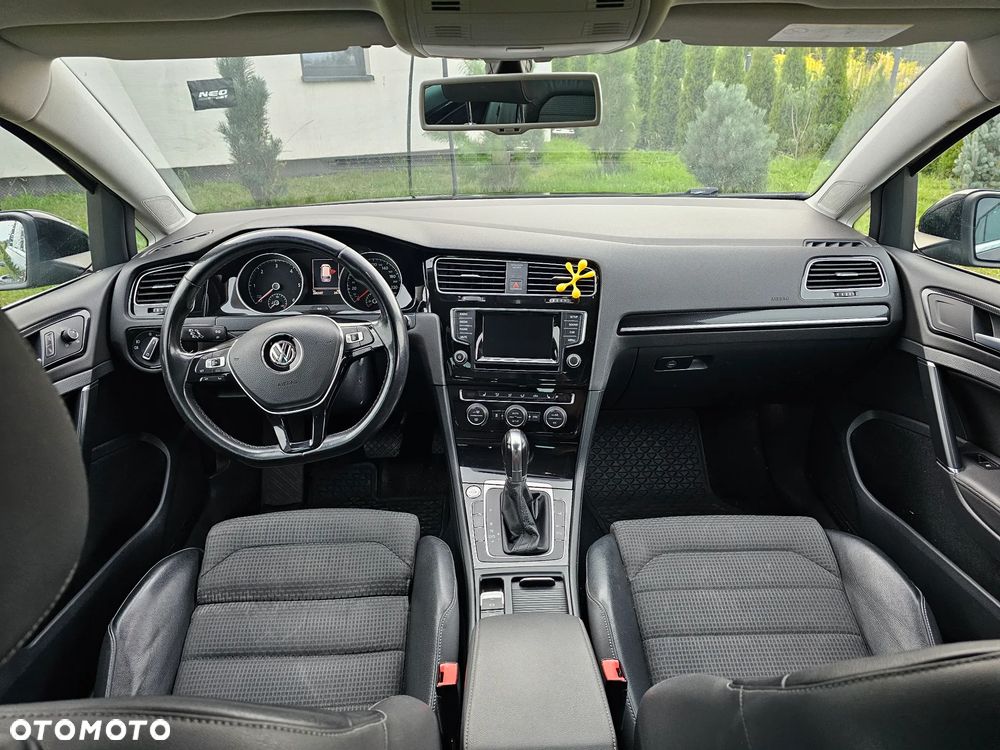Volkswagen Golf 2.0 TDI (BlueMotion Technology) DSG Highline - 14