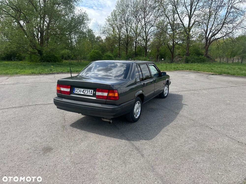 Volvo Seria 900 - 9