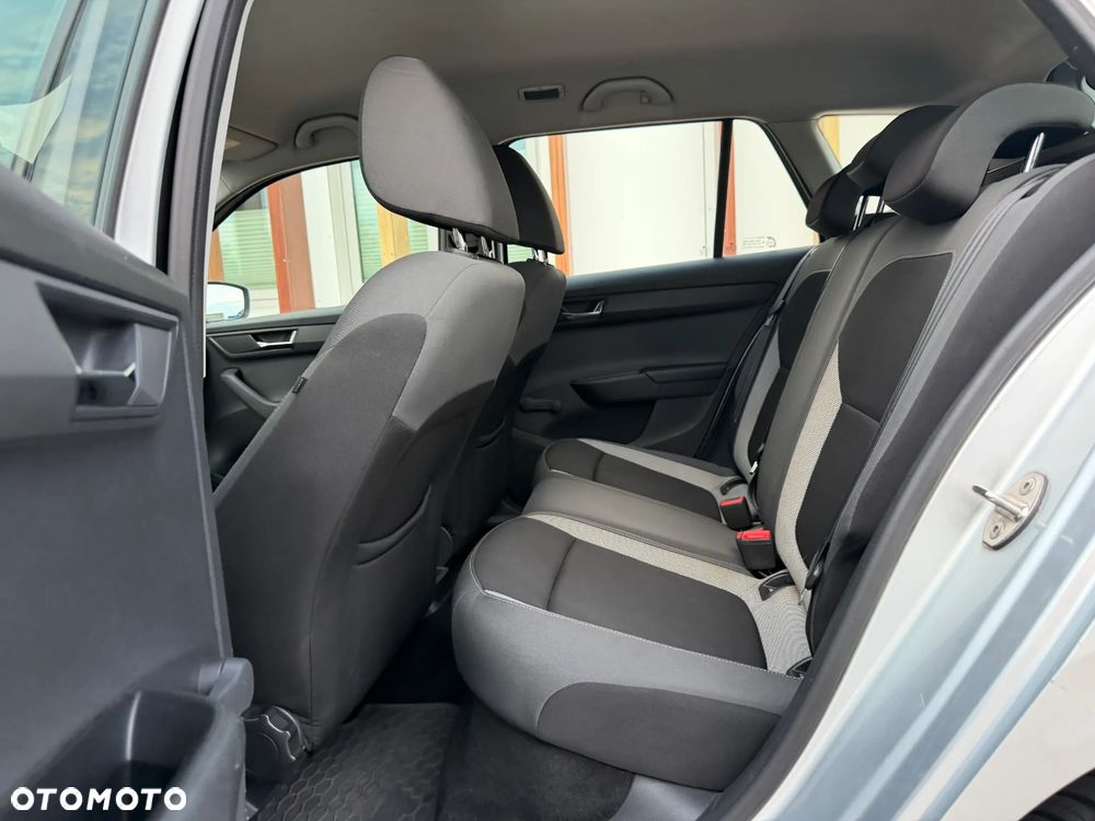 Skoda Fabia 1.0 TSI Active - 17
