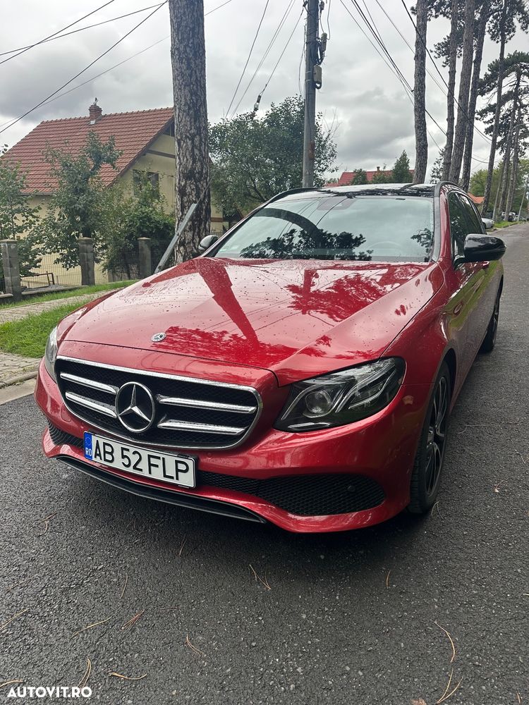 Mercedes-Benz E 220 d T-Modell Aut. - 1