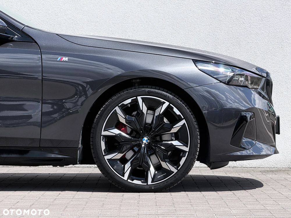 BMW Seria 5 520i - 13