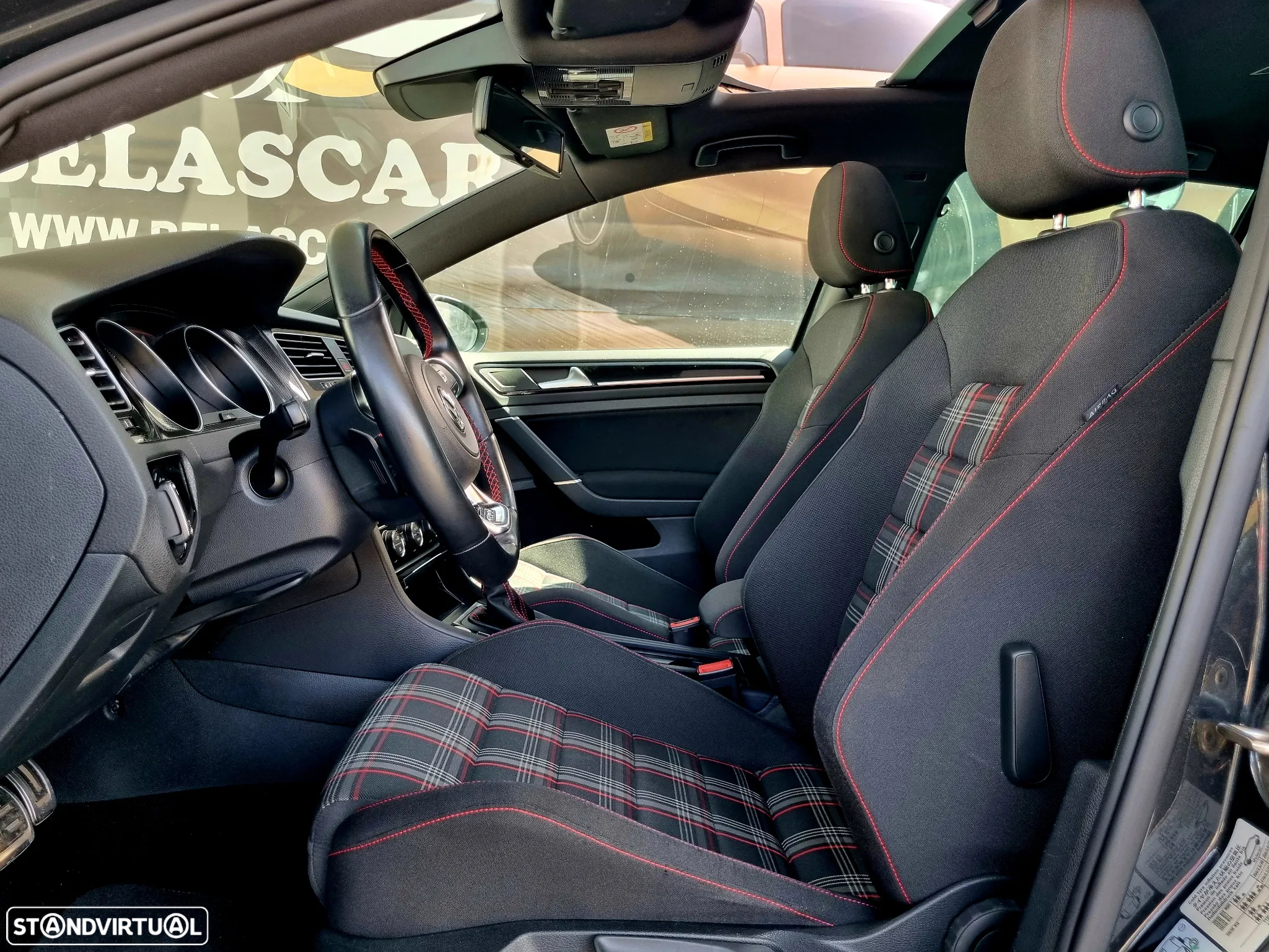 VW Golf 2.0 TSi GTi DSG - 8