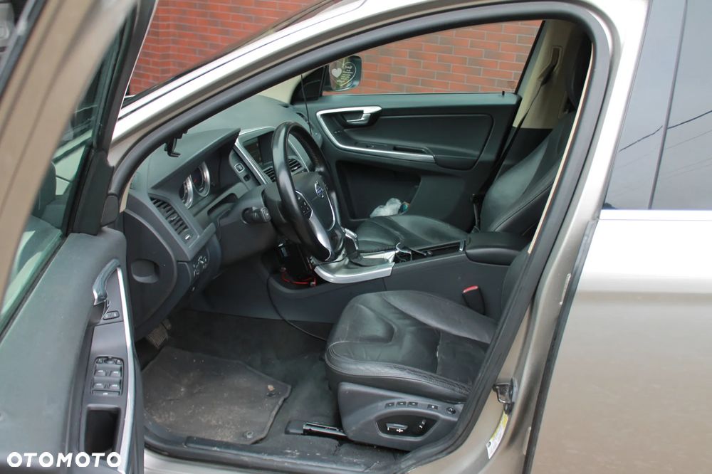 Volvo XC 60 - 17