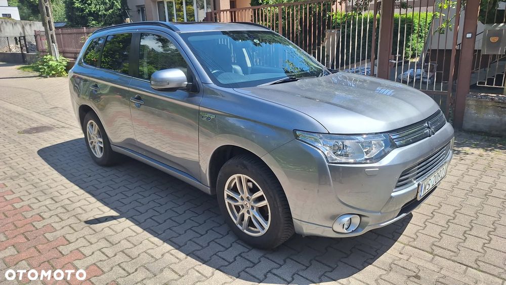 Mitsubishi Outlander - 6