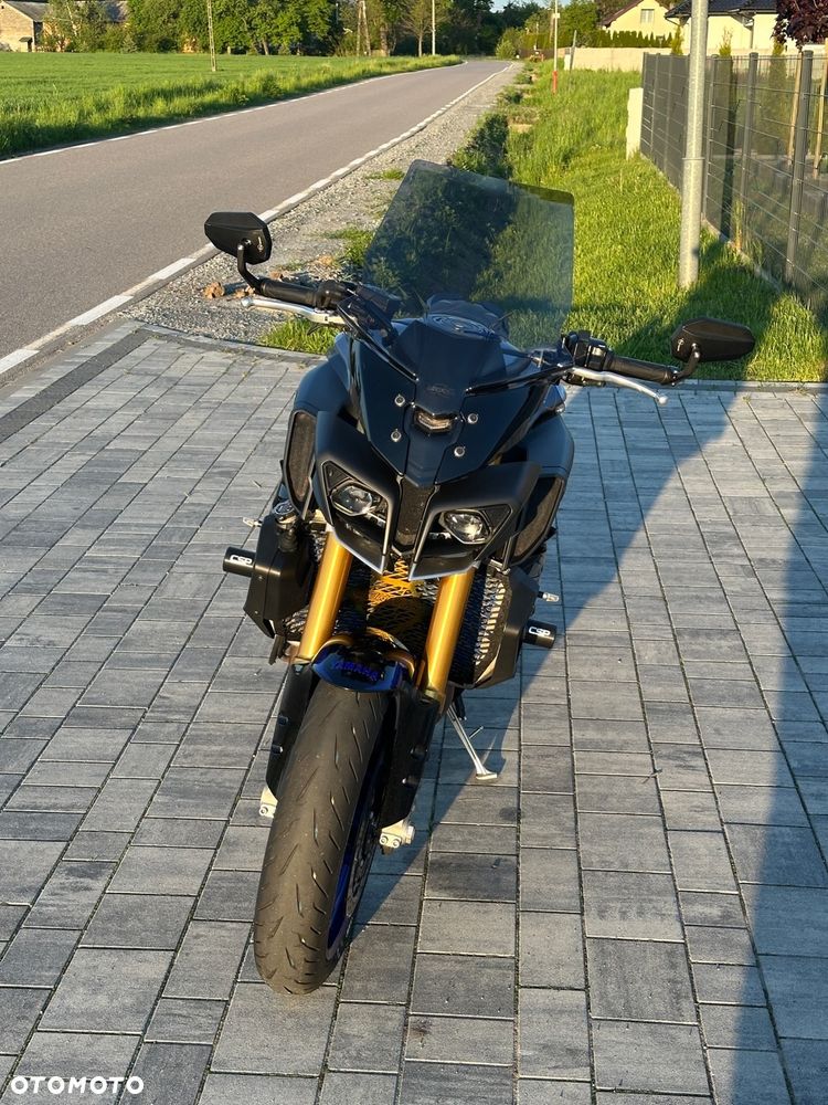Yamaha MT - 10