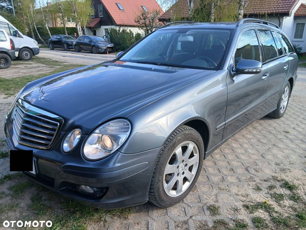 Mercedes-Benz Klasa E 200 Kompressor Automatik Classic - 23