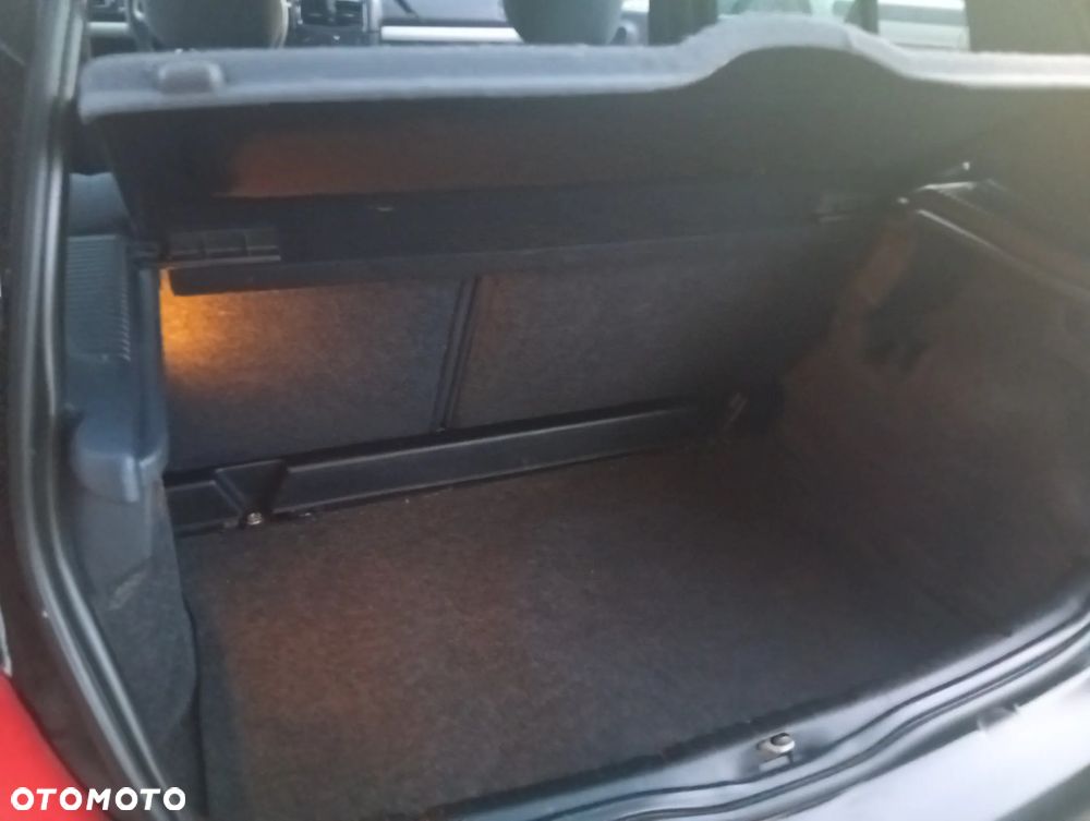 Renault Clio - 12