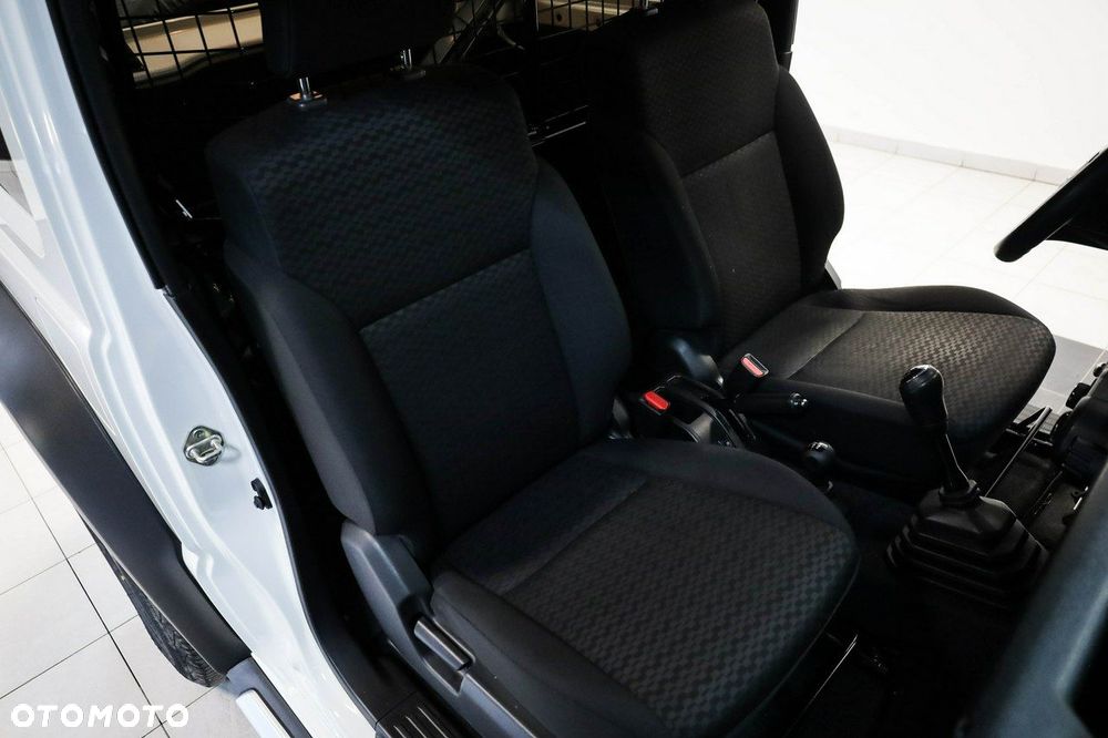 Suzuki Jimny - 24