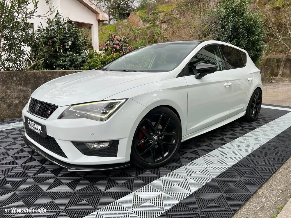 SEAT Leon 2.0 TDI DPF FR - 1