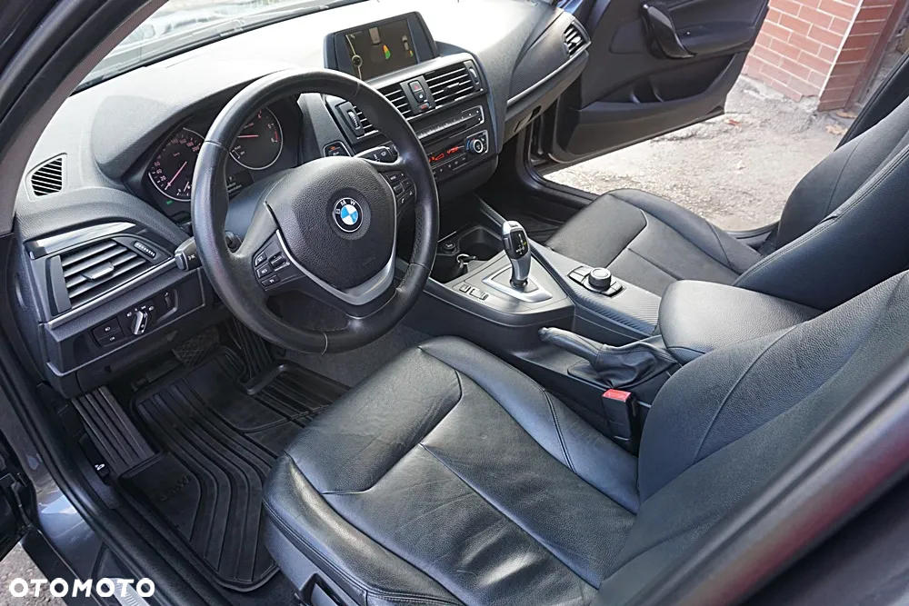 BMW Seria 1 120d Sport-Aut Urban Line - 20