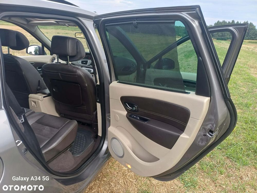 Renault Scenic - 10