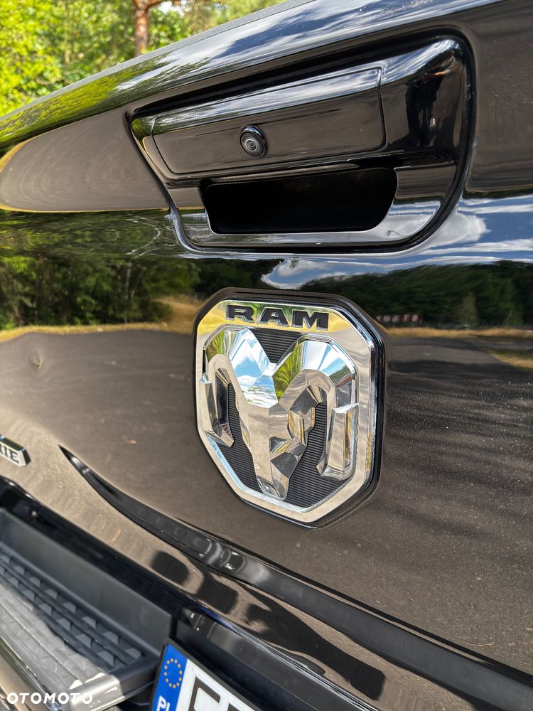 RAM 1500 5.7 eTorque Quad Cab Longbed Laramie Black - 7