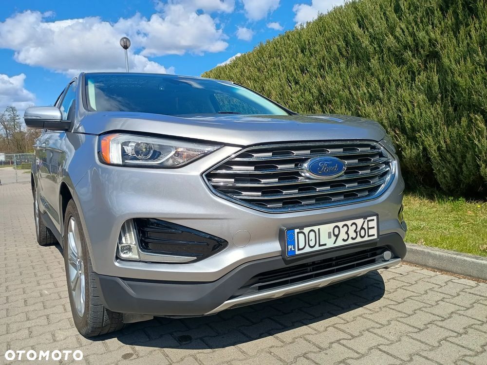 Ford Edge ver-2-0-ecoblue-bi--turbo-4x4-titanium - 13