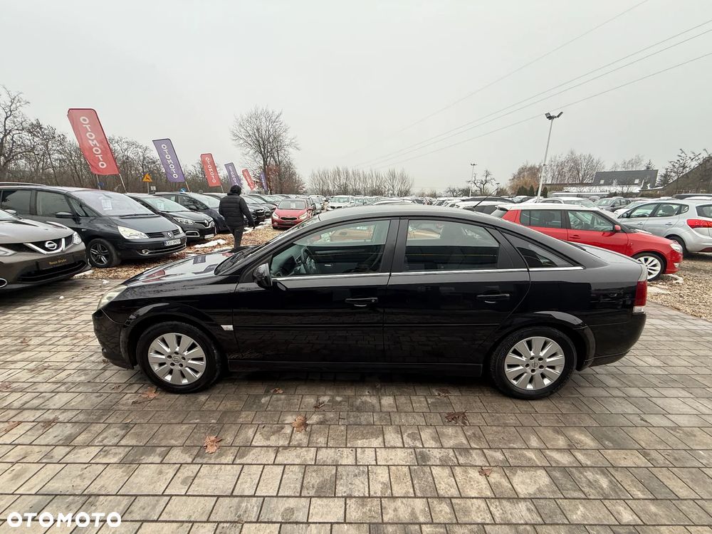 Opel Vectra 1.8 Essentia - 12