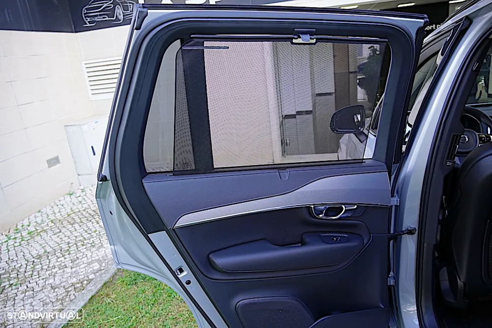 Volvo XC 90 2.0 T8 PHEV Plus Dark AWD - 19