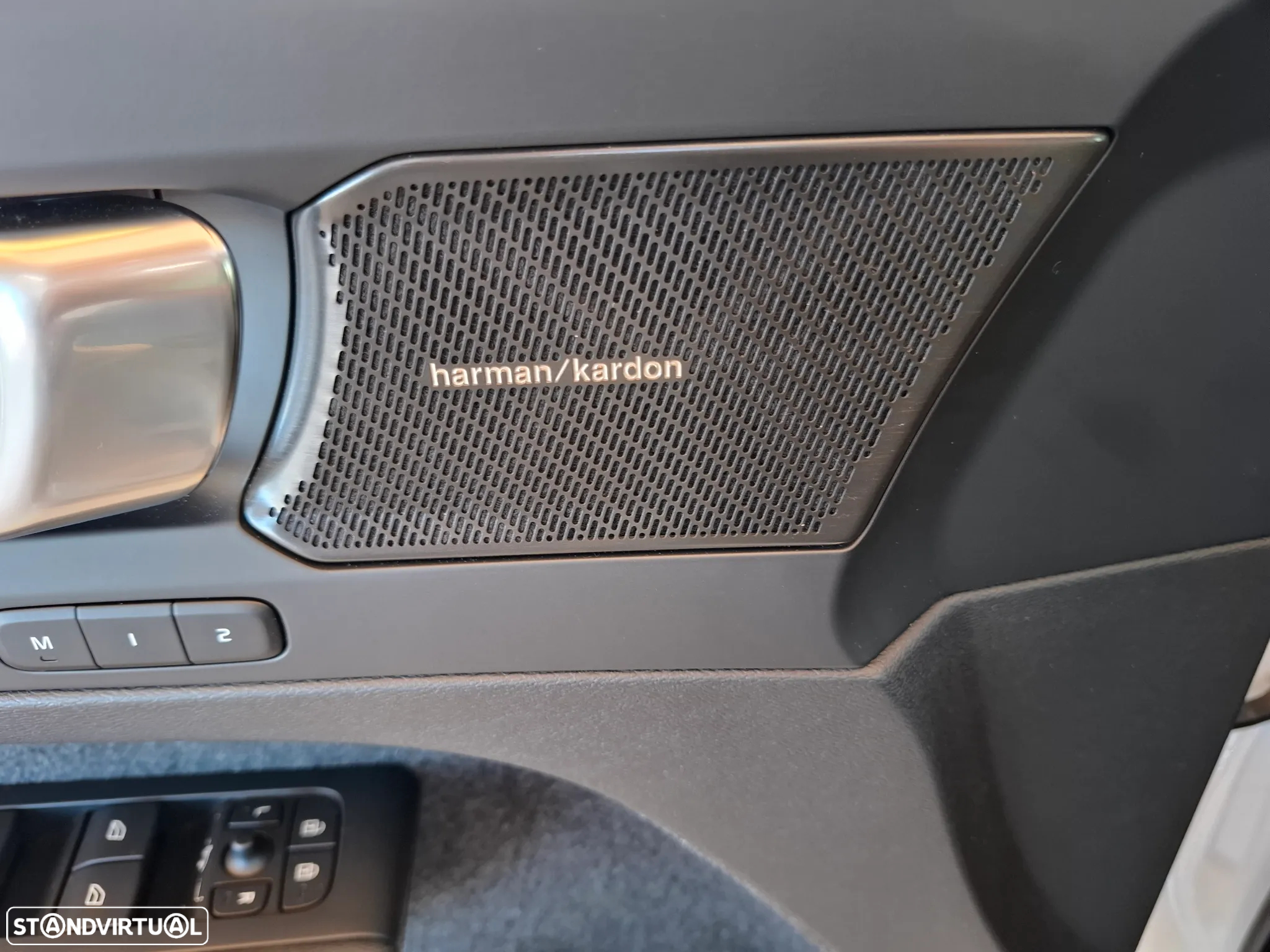 Volvo XC 40 1.5 T2 Plus Dark Auto - 20