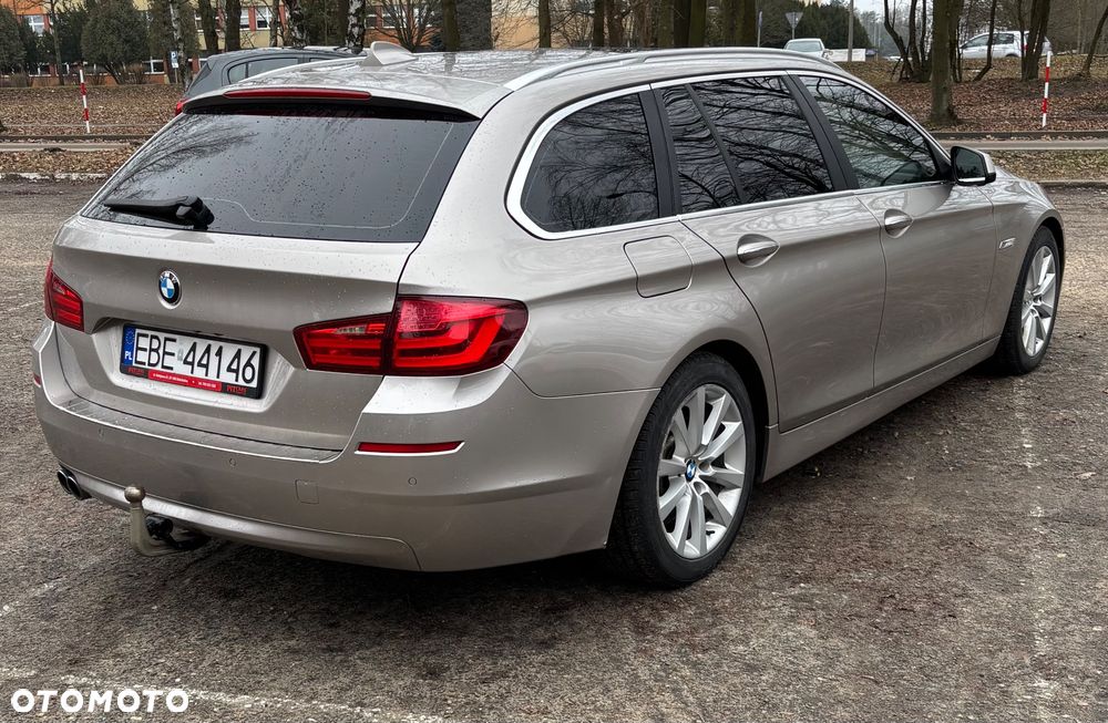 BMW Seria 5 530d Sport-Aut Luxury Line - 4