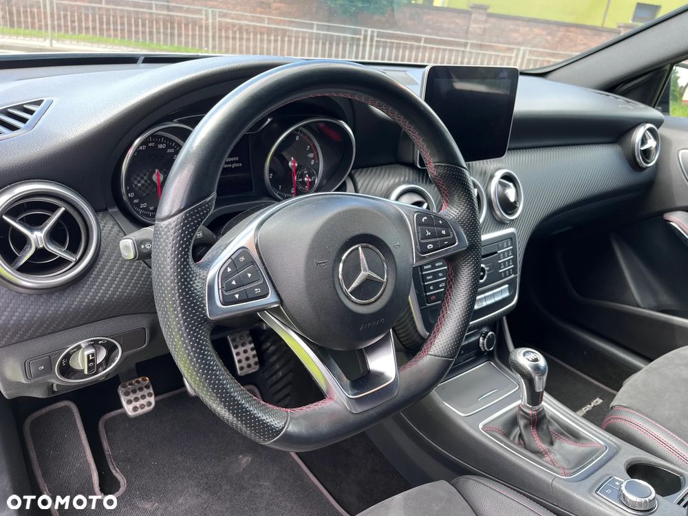 Mercedes-Benz Klasa A 160 AMG Line - 13