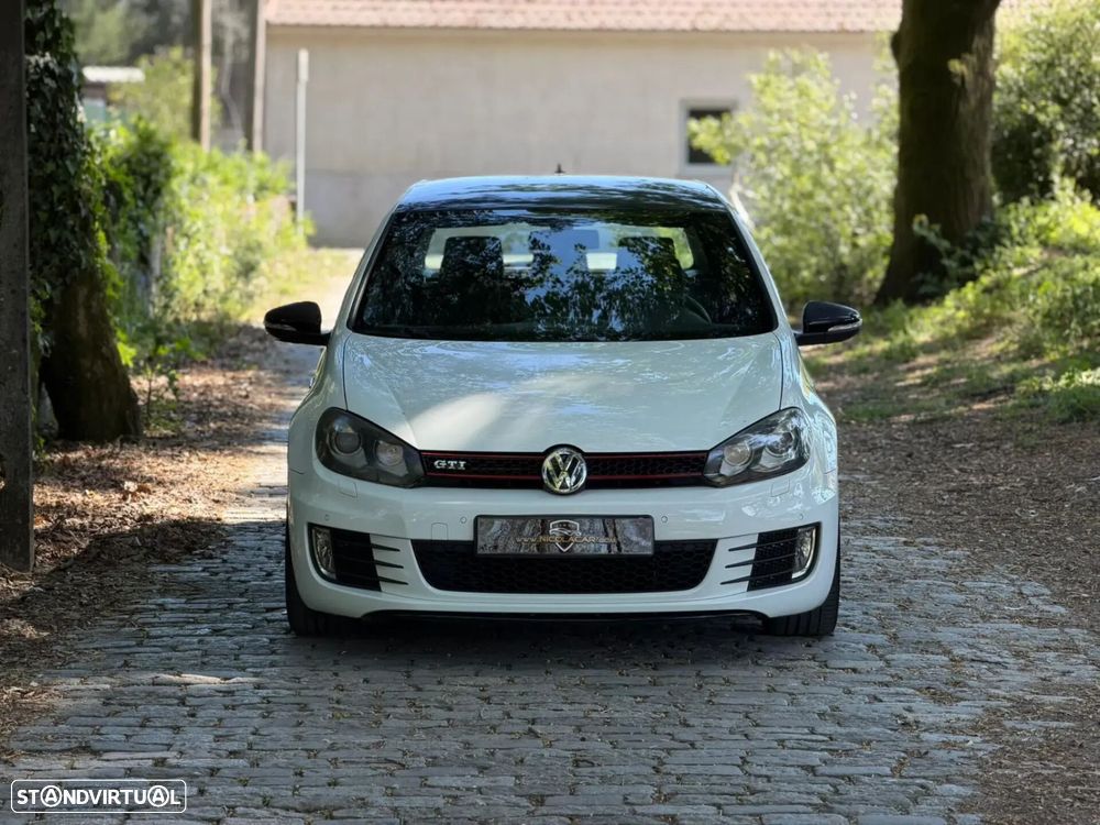 VW Golf - 26