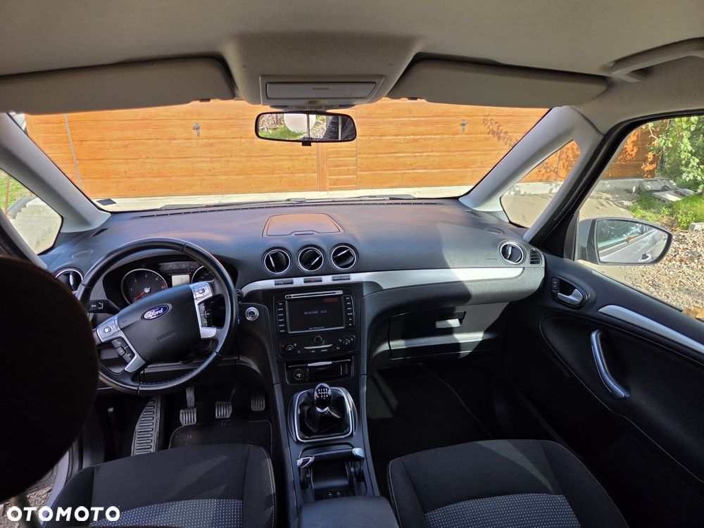 Ford Galaxy - 6