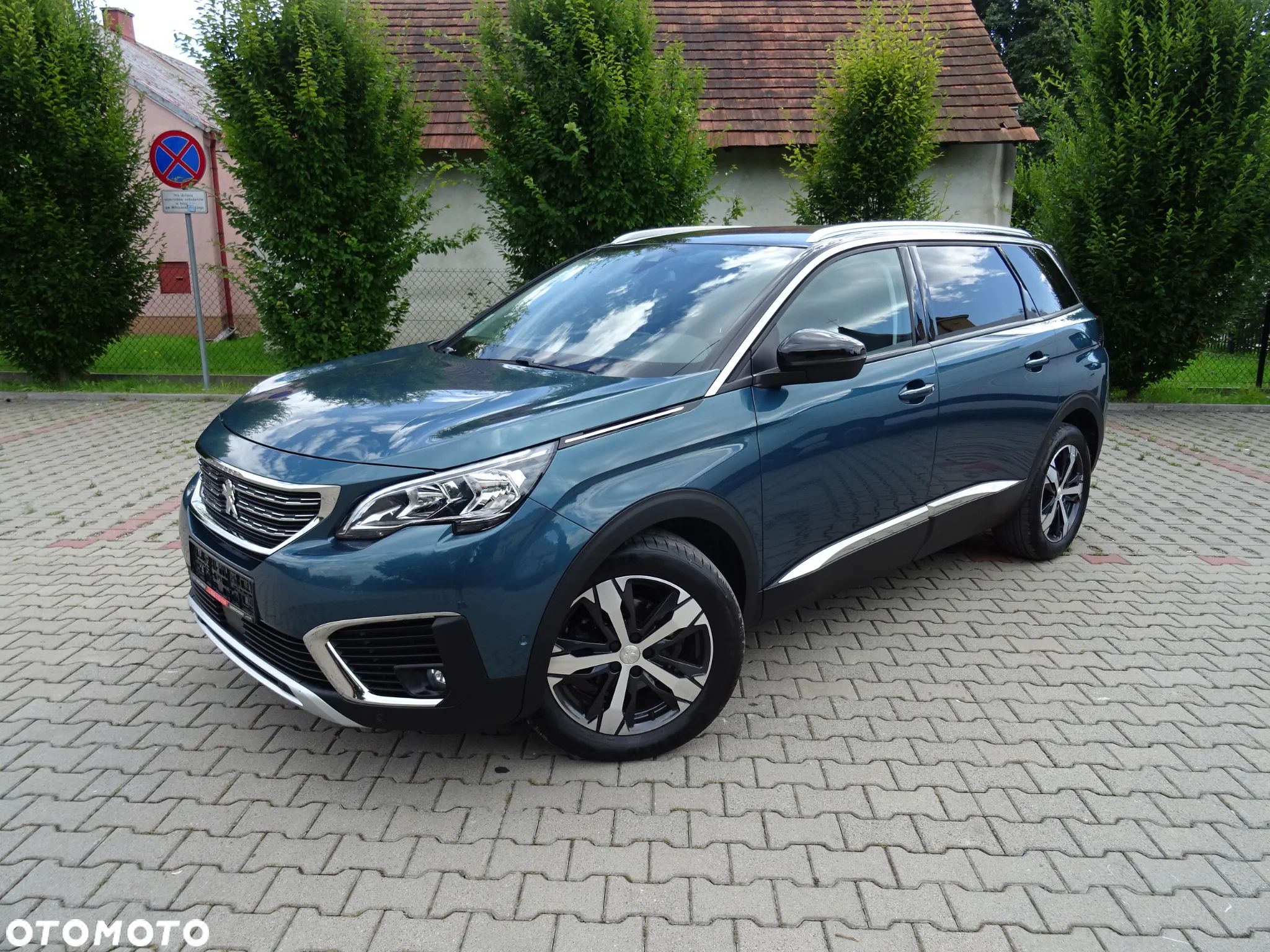 Peugeot 5008 PureTech 130 Allure - 1
