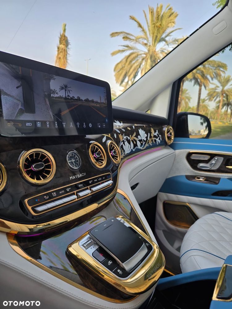 Mercedes-Benz Klasa V 300 extralang 9G-TRONIC Special Edition Avantgarde - 9